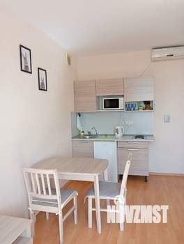 Студия квартира, посуточно, 36м2, 2/6 этаж