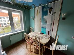 3-к квартира, посуточно, 62м2, 3/9 этаж