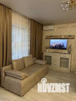 Студия квартира, посуточно, 42м2, 3/16 этаж