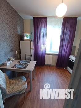 1-к квартира, посуточно, 38м2, 3/9 этаж