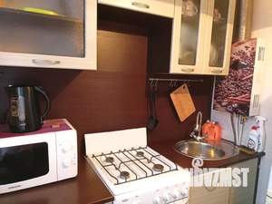 2-к квартира, посуточно, 44м2, 4/5 этаж