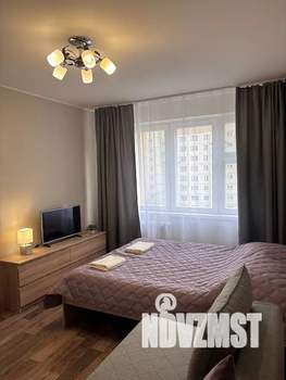 1-к квартира, посуточно, 43м2, 7/10 этаж