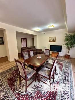 3-к квартира, посуточно, 150м2, 1/1 этаж