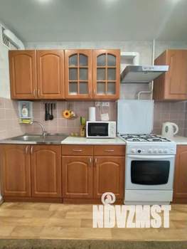 2-к квартира, посуточно, 60м2, 1/5 этаж