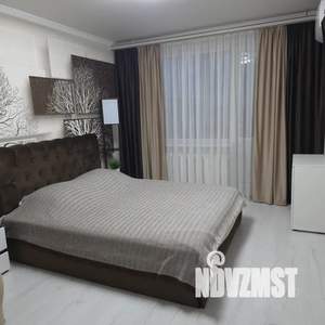 1-к квартира, посуточно, 32м2, 8/9 этаж