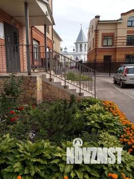 Студия квартира, посуточно, 44м2, 3/3 этаж