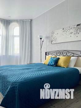 2-к квартира, посуточно, 55м2, 1/1 этаж