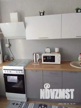 1-к квартира, посуточно, 32м2, 7/9 этаж
