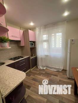 1-к квартира, посуточно, 43м2, 7/10 этаж