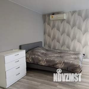 Студия квартира, посуточно, 45м2, 7/10 этаж