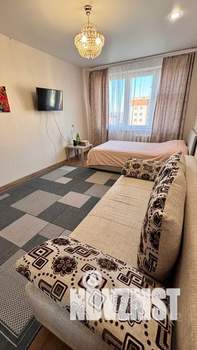 1-к квартира, посуточно, 35м2, 4/5 этаж