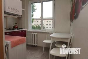 2-к квартира, посуточно, 48м2, 3/5 этаж