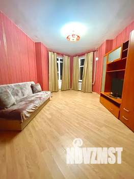 2-к квартира, посуточно, 66м2, 18/18 этаж