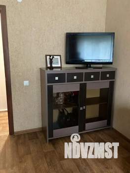 2-к квартира, посуточно, 40м2, 1/5 этаж