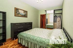 2-к квартира, посуточно, 65м2, 1/1 этаж