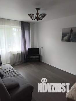 1-к квартира, посуточно, 36м2, 3/5 этаж