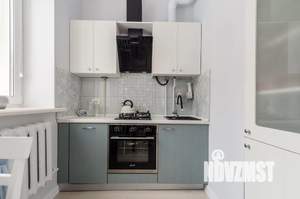 2-к квартира, посуточно, 47м2, 1/2 этаж