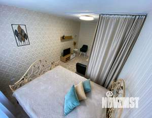 1-к квартира, посуточно, 40м2, 1/9 этаж