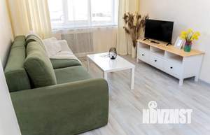 2-к квартира, посуточно, 42м2, 1/5 этаж