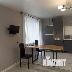 Студия квартира, посуточно, 45м2, 7/10 этаж