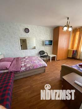 1-к квартира, посуточно, 38м2, 3/9 этаж