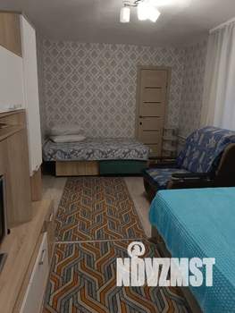 1-к квартира, посуточно, 32м2, 2/4 этаж