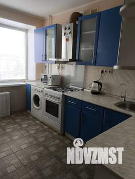 2-к квартира, посуточно, 44м2, 4/9 этаж