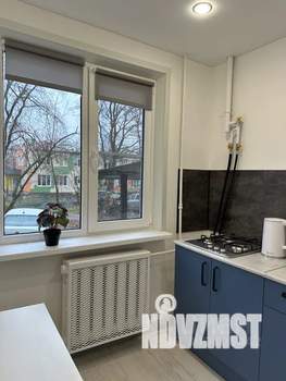 2-к квартира, посуточно, 44м2, 1/5 этаж