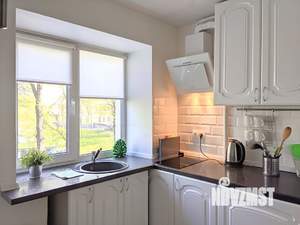 2-к квартира, посуточно, 44м2, 3/5 этаж