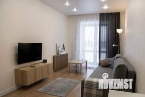 1-к квартира, посуточно, 40м2, 4/8 этаж