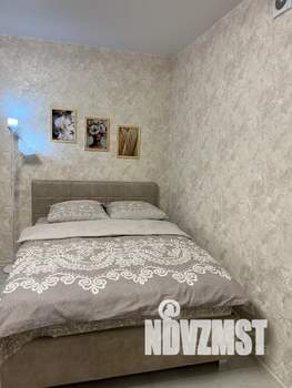 Студия квартира, посуточно, 42м2, 3/16 этаж