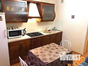 1-к квартира, посуточно, 40м2, 3/5 этаж
