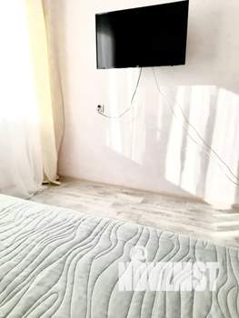 1-к квартира, посуточно, 38м2, 8/9 этаж