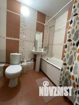 1-к квартира, посуточно, 40м2, 5/10 этаж