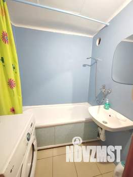 1-к квартира, посуточно, 42м2, 10/10 этаж