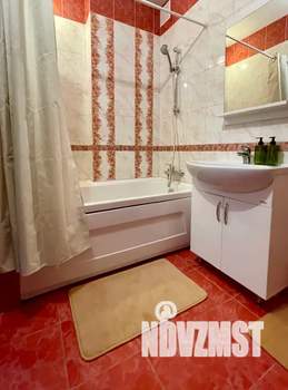 2-к квартира, посуточно, 66м2, 18/18 этаж