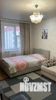 1-к квартира, посуточно, 35м2, 4/5 этаж