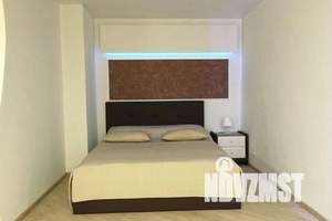1-к квартира, посуточно, 42м2, 7/10 этаж