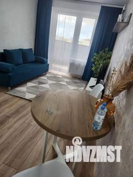 1-к квартира, посуточно, 38м2, 9/13 этаж