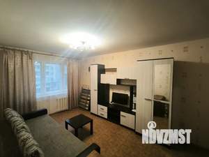 1-к квартира, посуточно, 38м2, 3/5 этаж