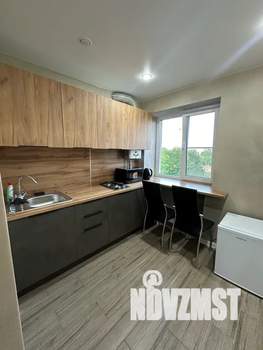 1-к квартира, посуточно, 38м2, 5/5 этаж