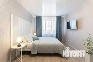 1-к квартира, посуточно, 32м2, 9/9 этаж