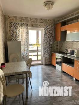1-к квартира, посуточно, 40м2, 3/10 этаж