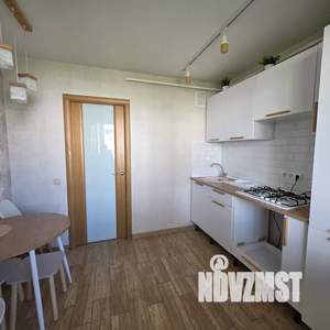 1-к квартира, посуточно, 35м2, 2/5 этаж