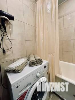 1-к квартира, посуточно, 33м2, 4/5 этаж