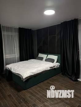 Студия квартира, посуточно, 31м2, 1/4 этаж