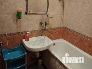 2-к квартира, посуточно, 65м2, 2/4 этаж