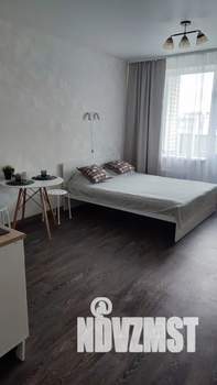 Студия квартира, посуточно, 27м2, 5/7 этаж