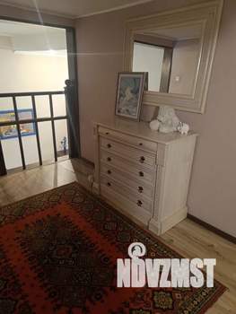 1-к квартира, посуточно, 68м2, 2/3 этаж