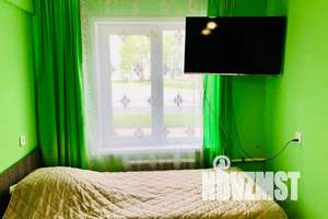 2-к квартира, посуточно, 50м2, 1/5 этаж